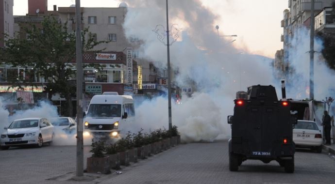Cizre o kadın yüzünden karıştı! Cizre o kadın yüzünden karıştı!