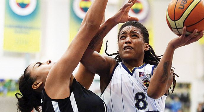 Kadınlar Play-Off Çeyrek final serisinde Beşiktaş'ı devirdi Kadınlar Play-Off Çeyrek final serisinde Beşiktaş'ı devirdi