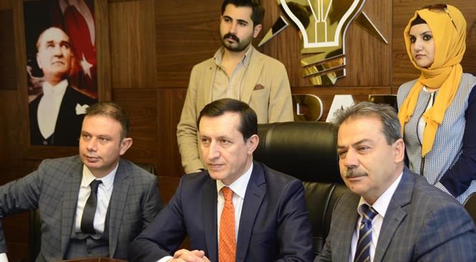 'Asıl soykırımı Ermeniler yaptı' 'Asıl soykırımı Ermeniler yaptı'