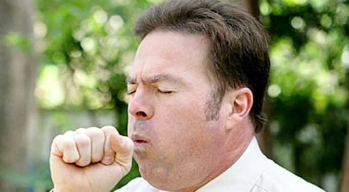 Sebepsiz kuru öksürük kulaklarınızdan olabilir! Sebepsiz kuru öksürük kulaklarınızdan olabilir!