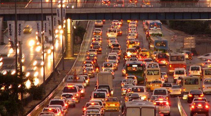 İstanbullular dikkat! O yol bugün trafiğe kapatıldı! İstanbullular dikkat! O yol bugün trafiğe kapatıldı!