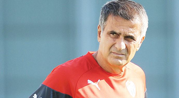 Şenol Güneş'i Fenerbahçe maçı öncesi sıkıntı bastı Şenol Güneş'i Fenerbahçe maçı öncesi sıkıntı bastı