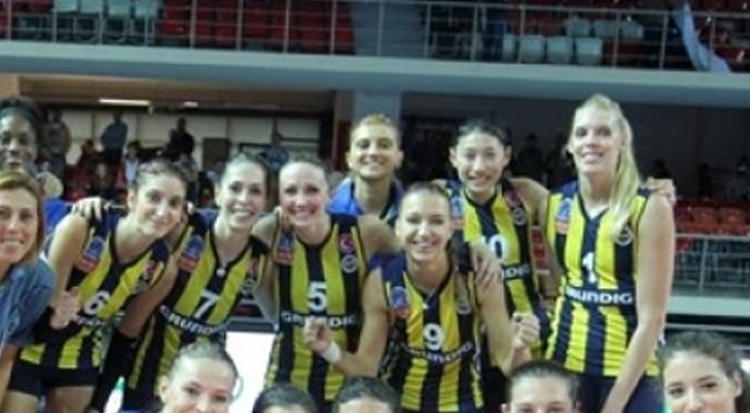 Fenerbahçe Grundig final etabına yükseldi Fenerbahçe Grundig final etabına yükseldi