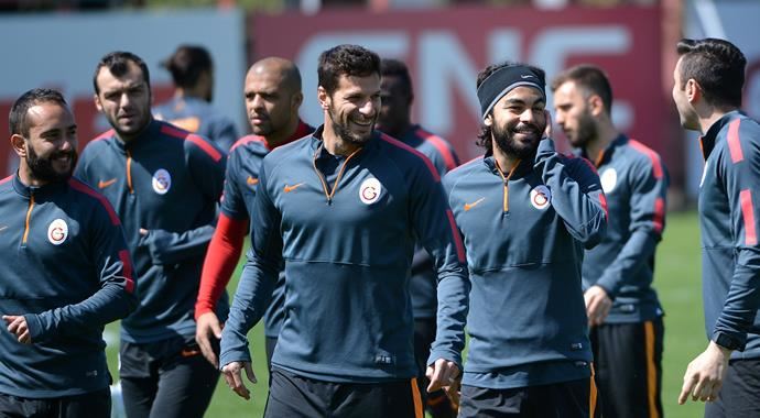 Galatasaray Trabzonspor maçına hazır! Galatasaray Trabzonspor maçına hazır!