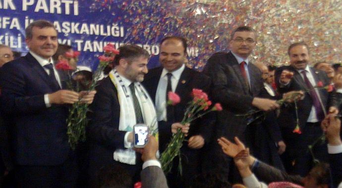 Nurettin Nebati: AK Parti'nin iktidarı güçlü bir şekilde geliyor! Nurettin Nebati: AK Parti'nin iktidarı güçlü bir şekilde geliyor!