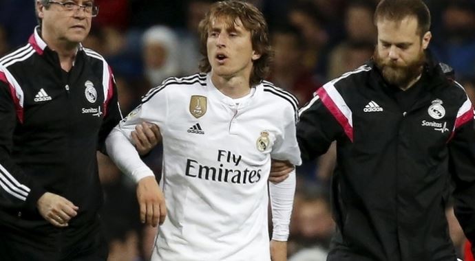 Real Madrid'e şok! Sezonu kapattı... Real Madrid'e şok! Sezonu kapattı...