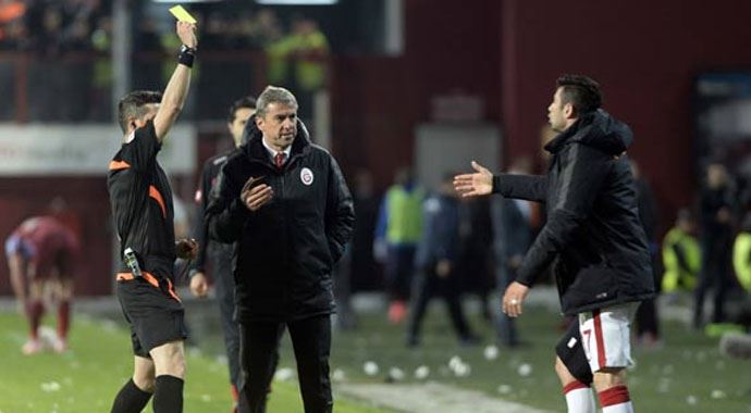 Burak Yılmaz'dan şaşırtan hareket Burak Yılmaz'dan şaşırtan hareket