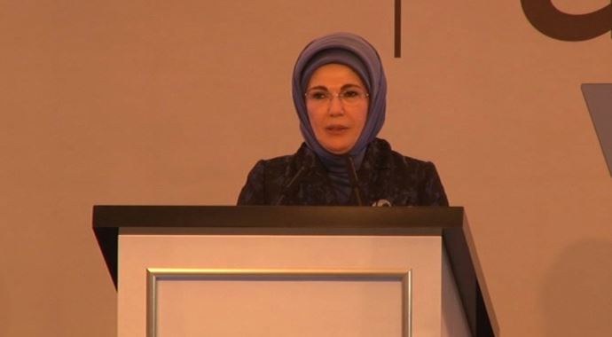 Emine Erdoğan&#039;dan önemli açıklamalar