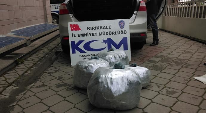 Kırıkkale'de 35 kilogram esrar ele geçirildi