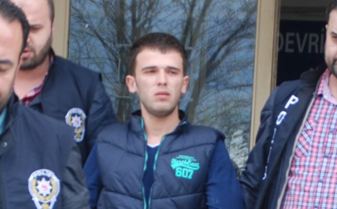 14 yaşındaki kızın katili yıllar sonra yakalandı 14 yaşındaki kızın katili yıllar sonra yakalandı