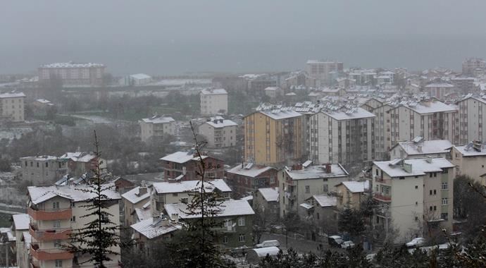 Beyşehir beyaza büründü