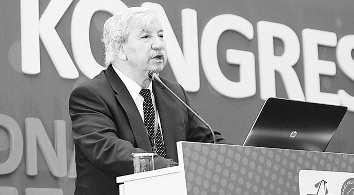 Beyaz Etçiler dertli: Reyting uğruna tüketici yanıltılıyor Beyaz Etçiler dertli: Reyting uğruna tüketici yanıltılıyor