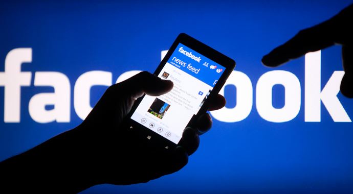 Facebook kullanıcılarına önemli uyarı! Gizlilik ayarlarınızı... Facebook kullanıcılarına önemli uyarı! Gizlilik ayarlarınızı...