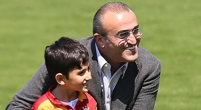 Abdürrahim Albayrak özür diledi Abdürrahim Albayrak özür diledi