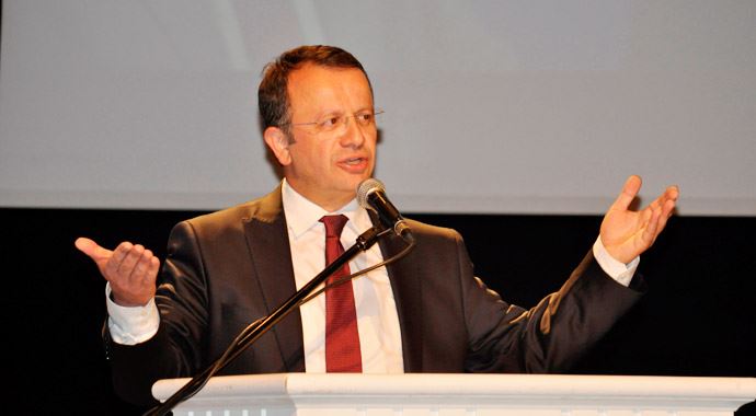 Hilmi Türkmen: &#039;AK Parti Kadroların Üsküdar&#039;a ürettiği hizmetler yapılacakların yarısı bile değil&#039;