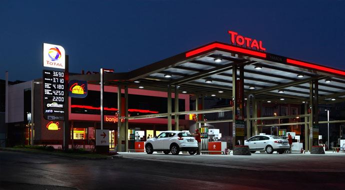 Total'in Türkiye'den çıkma kararı sektörü hareketlendirdi Total'in Türkiye'den çıkma kararı sektörü hareketlendirdi
