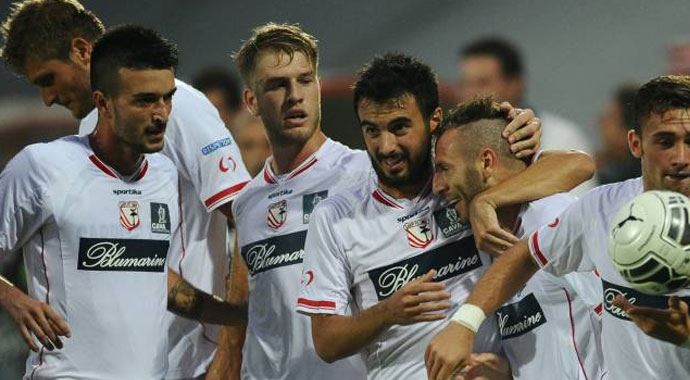 İtalya Serie A'ya yeni takım İtalya Serie A'ya yeni takım