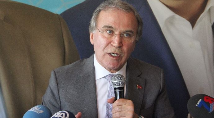 Mehmet Ali Şahin,'Yavru vatan' polemiğini yorumladı Mehmet Ali Şahin,'Yavru vatan' polemiğini yorumladı