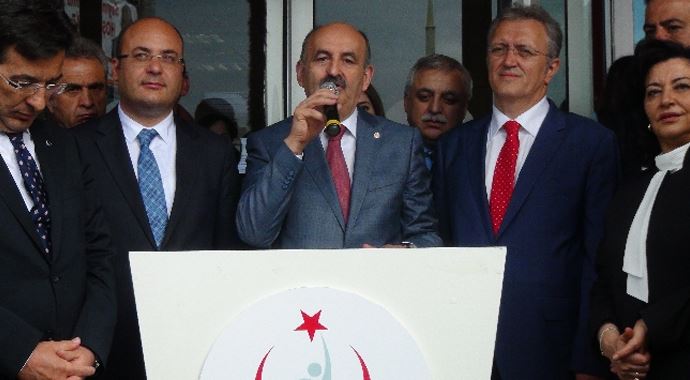 &#039;İnsanı yaşat ki devlet yaşasın&#039;