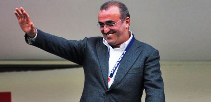 Abdürrahim Albayrak'tan veda pozu Abdürrahim Albayrak'tan veda pozu