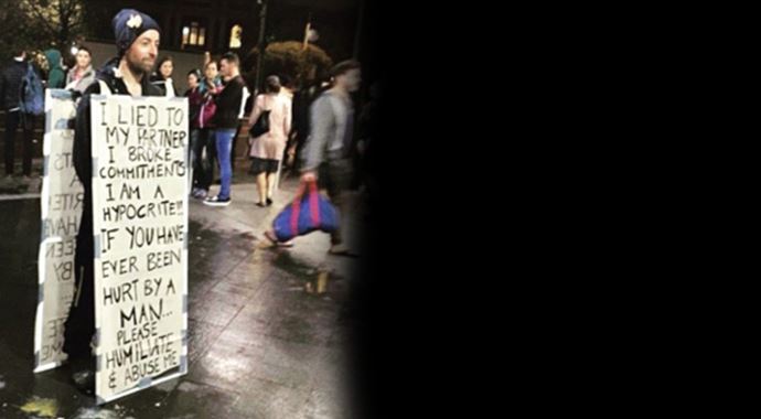 Aldatan Avustralyalı genç, afişle cezalandırılmak istedi