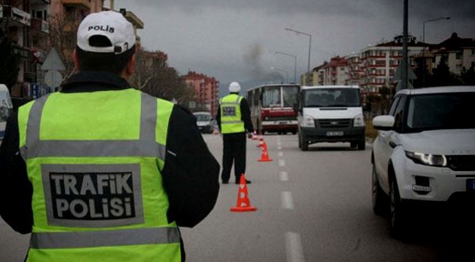 Sürücülere müjde! O ceza iptal edildi... Sürücülere müjde! O ceza iptal edildi...