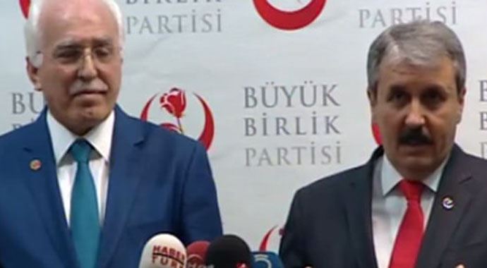 İki parti ittifaka yeşil ışık yaktı! İki parti ittifaka yeşil ışık yaktı!