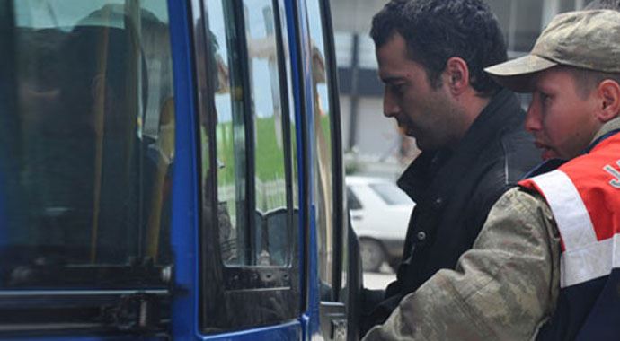 Orhan Şimşek babasını nasıl öldürdüğünü anlattı Orhan Şimşek babasını nasıl öldürdüğünü anlattı