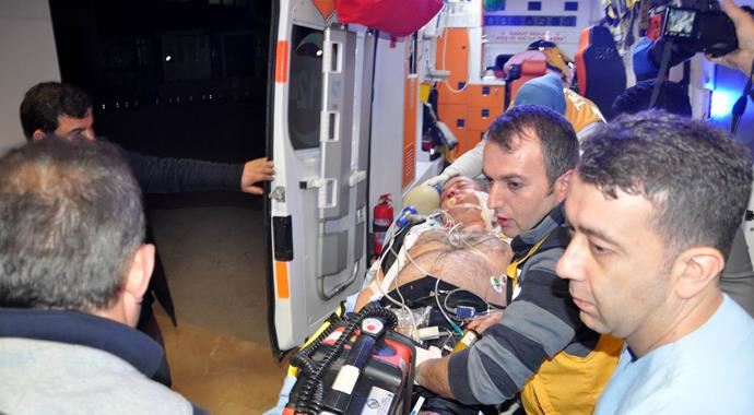 Fenerbahçe'den saldırıda yaralanan şoförün ailesine mesaj Fenerbahçe'den saldırıda yaralanan şoförün ailesine mesaj