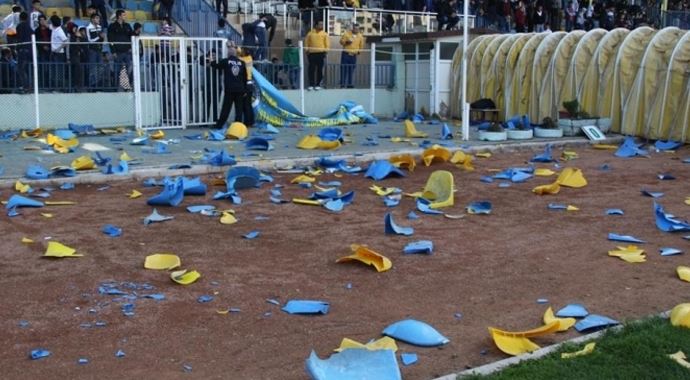 Amatör lig maçında 14 yaralı! Amatör lig maçında 14 yaralı!