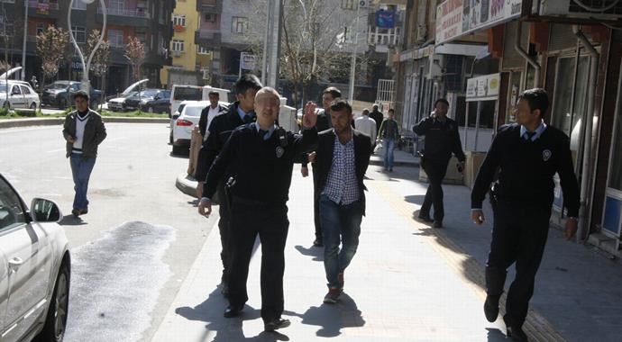 Önce intiharı düşündü, sonra can derdine düştü Önce intiharı düşündü, sonra can derdine düştü