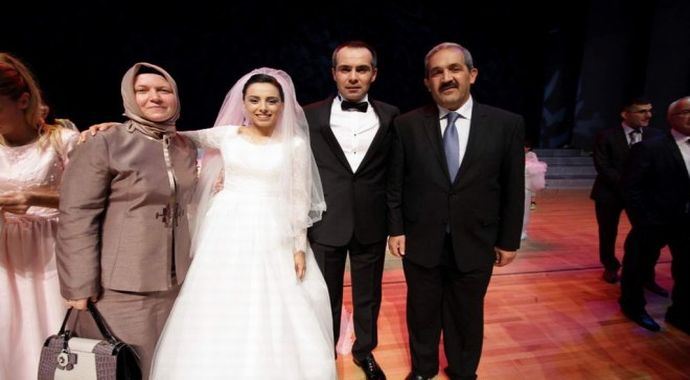 Yazıcıoğlu'nun damadı Mustafa Afşin Yazıcıoğlu AK Parti İstanbul adayı Yazıcıoğlu'nun damadı Mustafa Afşin Yazıcıoğlu AK Parti İstanbul adayı