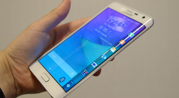 Samsung S6 10 Nisan'da Türkiye'de satışa çıkıyor Samsung S6 10 Nisan'da Türkiye'de satışa çıkıyor