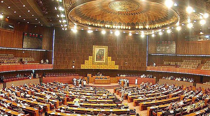 Pakistan yönetimi Yemen krizine temkinli yaklaşıyor