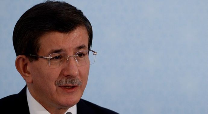 Başbakan Davutoğlu'ndan Savcı Sayan yorumu
