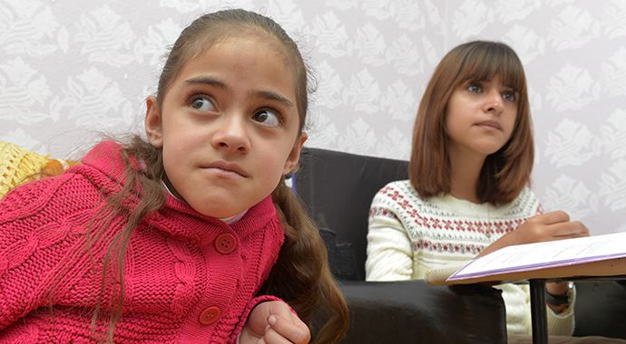 Kemikleri eriyen kardeşlerden yardım çağrısı Kemikleri eriyen kardeşlerden yardım çağrısı