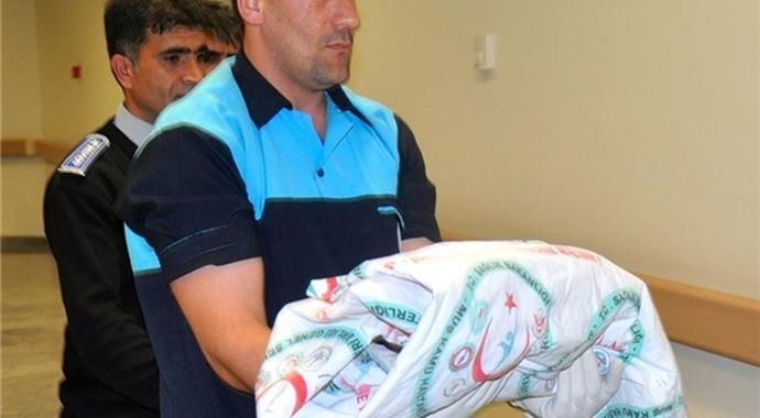 Bunun adı vicdansızlık! Çöp kutusuna bakın ne attılar! Bunun adı vicdansızlık! Çöp kutusuna bakın ne attılar!