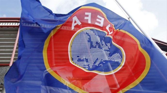 UEFA'dan tarihi karar UEFA'dan tarihi karar