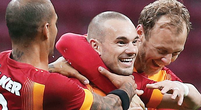Galatasaray kupa yarı final ilk maçında Sivas'ı farklı mağlup etti
