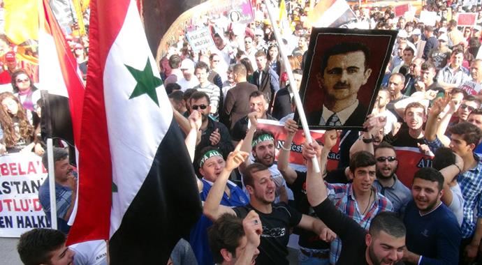 1 Mayıs kutlaması Esad'a destek mitingine döndü 1 Mayıs kutlaması Esad'a destek mitingine döndü