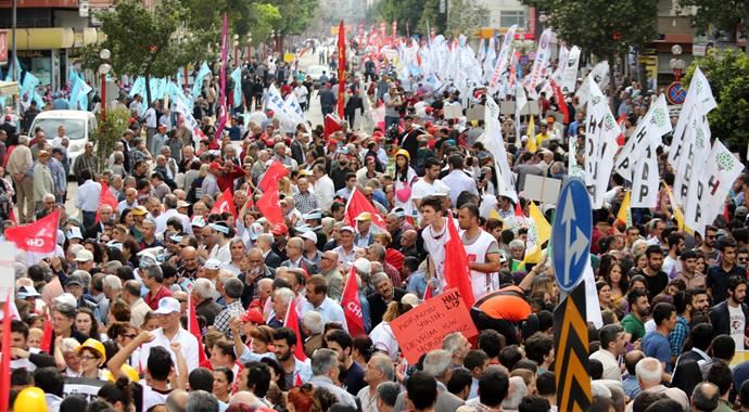 Mersin&#039;de gergin 1 Mayıs