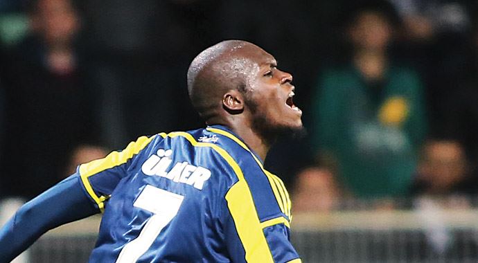 Sow, Fenerbahçe'yi Sivas'ta da ipten aldı Sow, Fenerbahçe'yi Sivas'ta da ipten aldı