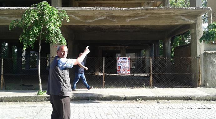 İntihar girişimini polis ve kahveci önledi