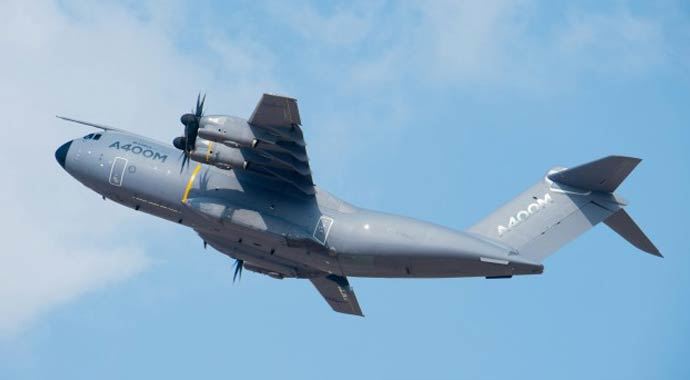 Fransa ve İspanya 'Airbus A400M'lere güvence verdi Fransa ve İspanya 'Airbus A400M'lere güvence verdi