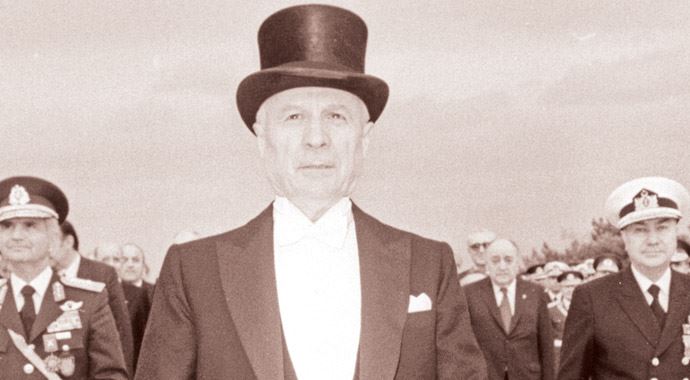 Evren için devlet töreni