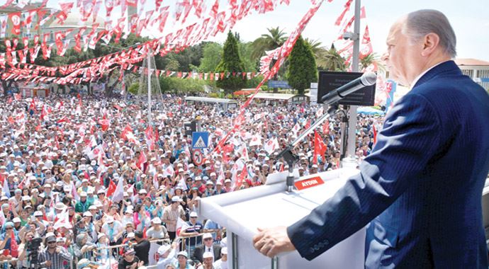 Bahçeli: ''Yoksullukla savaşacağız' Bahçeli: ''Yoksullukla savaşacağız'