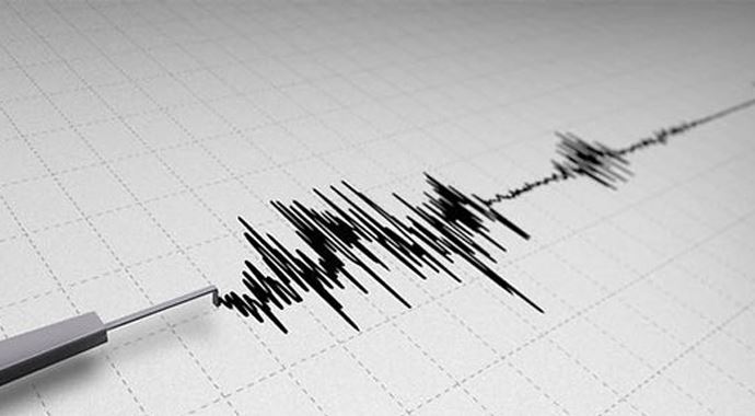 8 saatte 3 korkutan deprem birden!
