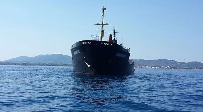 Libya açıklarındaki saldırıyı darbeci Hafter üstlendi Libya açıklarındaki saldırıyı darbeci Hafter üstlendi