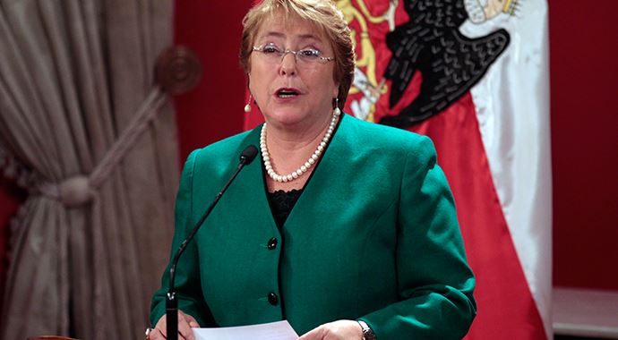 Şili Devlet Başkanı Bachelet yeni kabinesini açıkladı Şili Devlet Başkanı Bachelet yeni kabinesini açıkladı