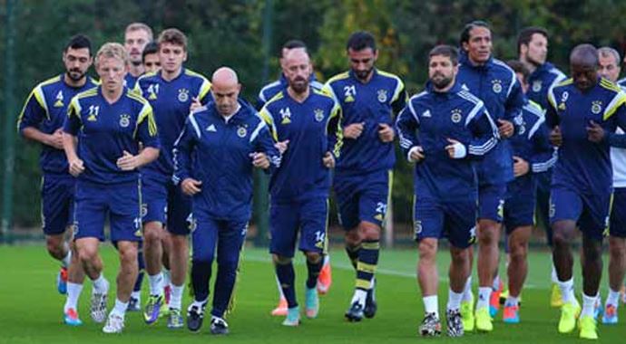 Almanlardan Fenerbahçe'ye övgü! Almanlardan Fenerbahçe'ye övgü!